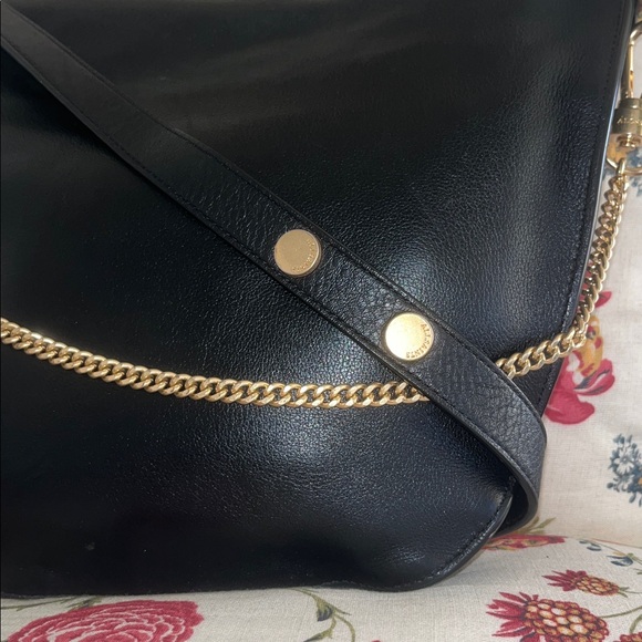 All Saints - Picture 2 of 9